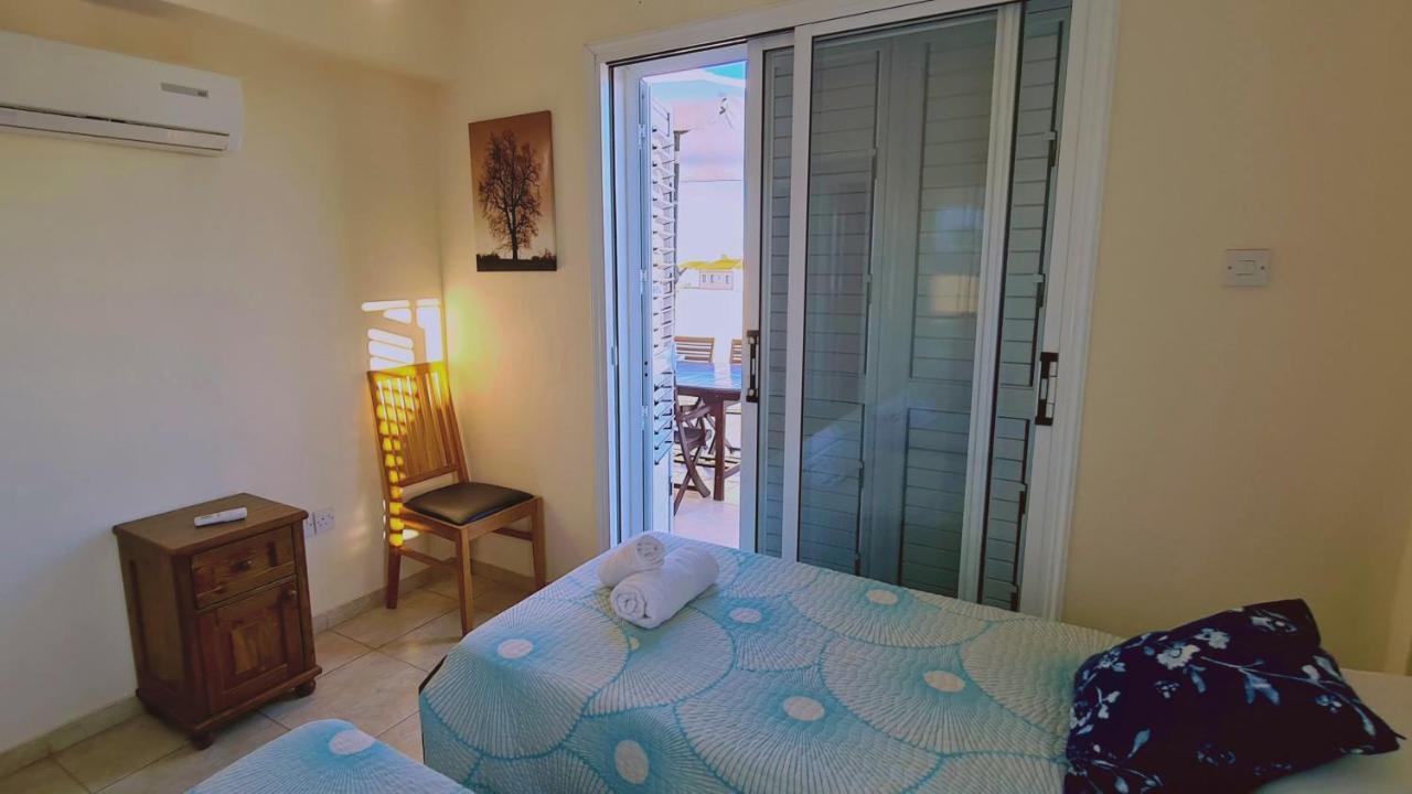 Stay Sunshine Apartment Paralímni Kültér fotó