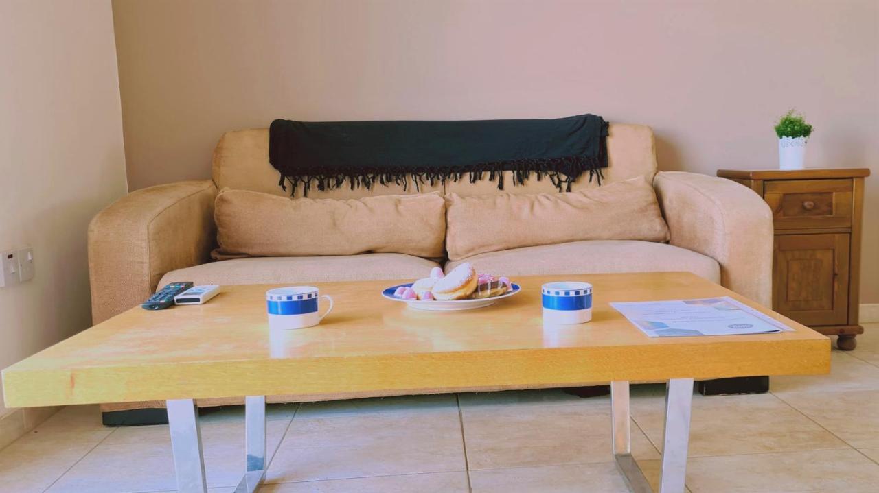 Stay Sunshine Apartment Paralímni Kültér fotó