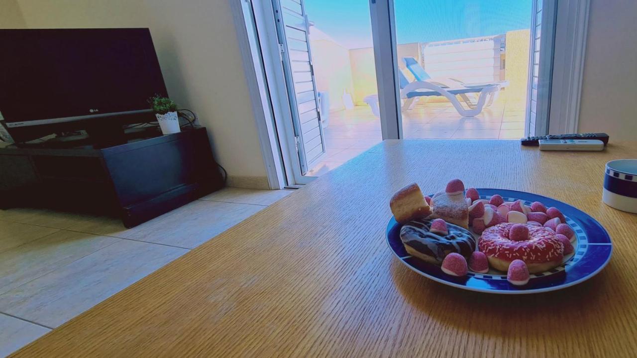 Stay Sunshine Apartment Paralímni Kültér fotó