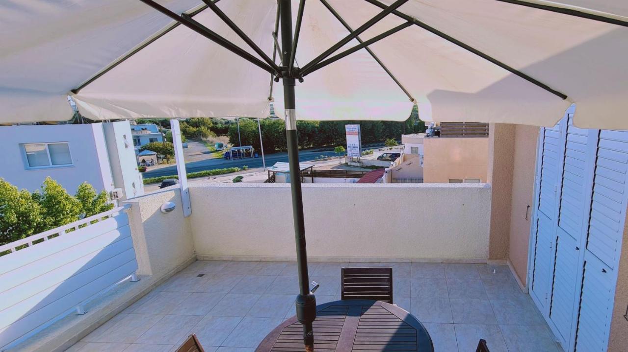 Stay Sunshine Apartment Paralímni Kültér fotó
