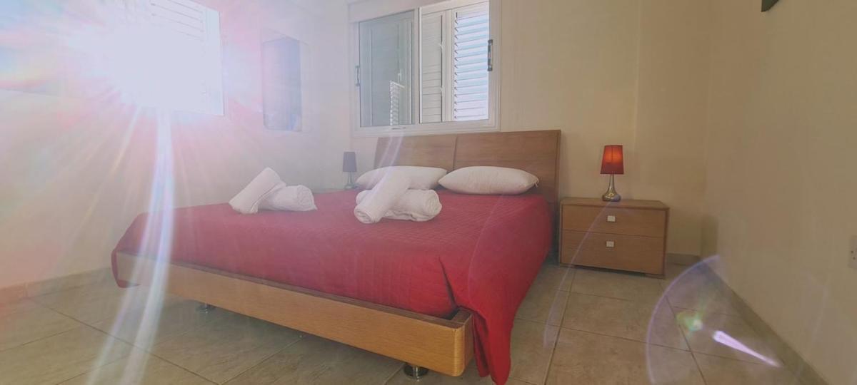 Stay Sunshine Apartment Paralímni Kültér fotó